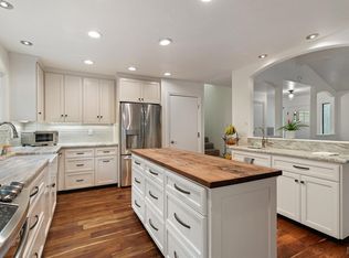 7400 Malone Rd, Forestville, CA 95436