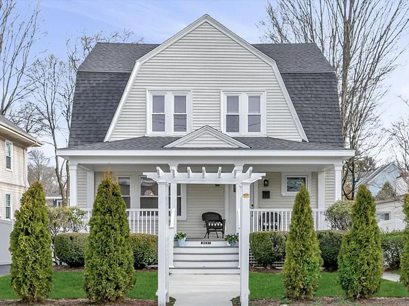 2031 Commonwealth Ave, Newton, MA 02466