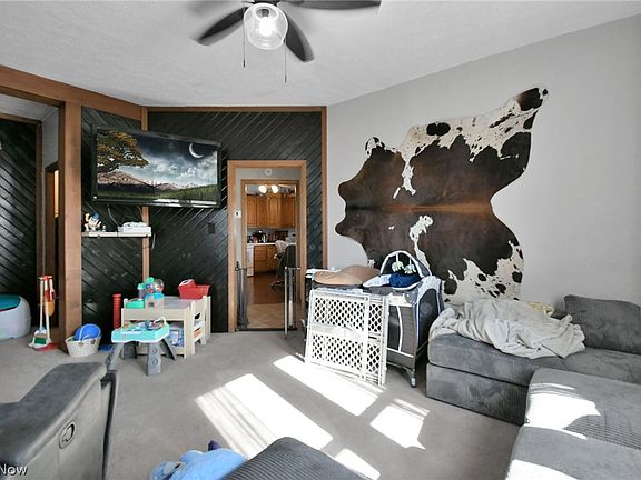 4th image of 125 Beaver St
