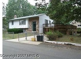 Home for Sale in Lanham, Maryland $104,545