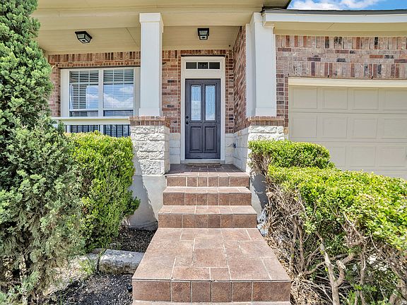 3rd image of 2803 Silverton Ct