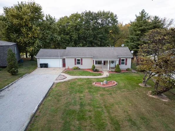 16359 Tucka Bucka Rd, Danville, IL 61834