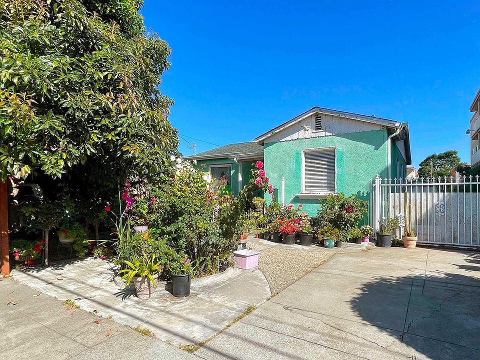 1st image of 454 Dolores Ave