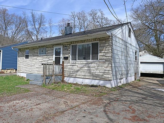 3rd image of 4642 Kirby Ave