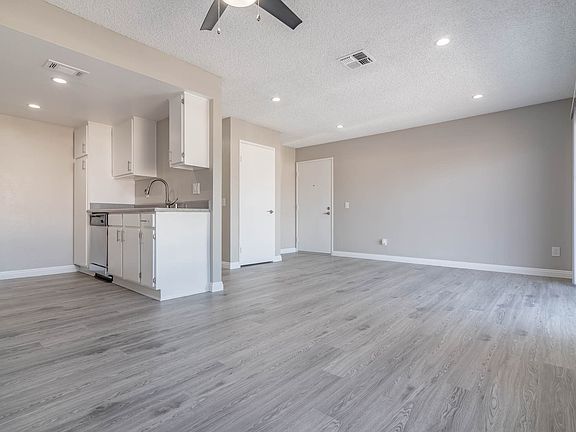 3rd image of 1230 E Lugonia Ave #18D