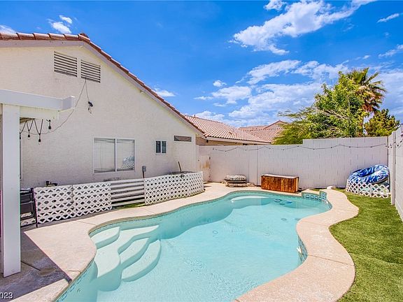 5th image of 4420 Sparkle Crest Ave