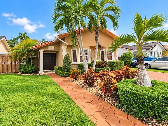 3rd image of 14590 SW 51st St