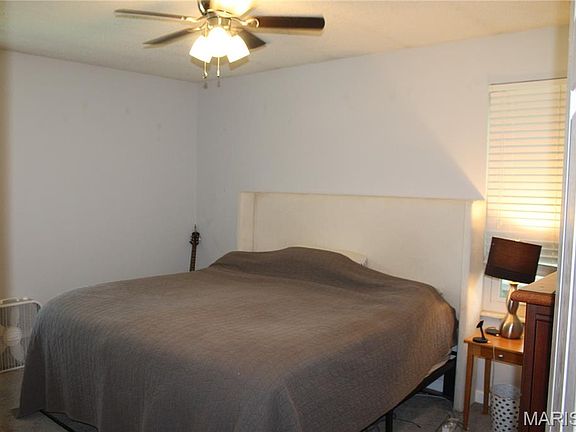 5th image of 3678 Falcon Ave