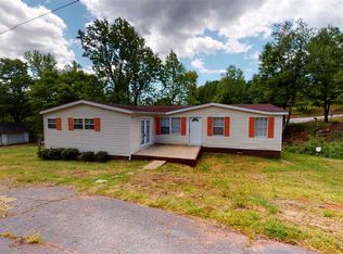 106 Otto Lawter Rd, Chesnee, SC 29323