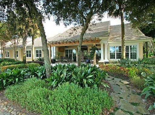 Clubhouse View from Golf Course
