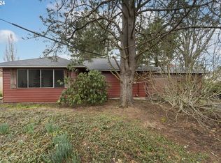 13702 SE Mitchell St, Portland, OR 97236