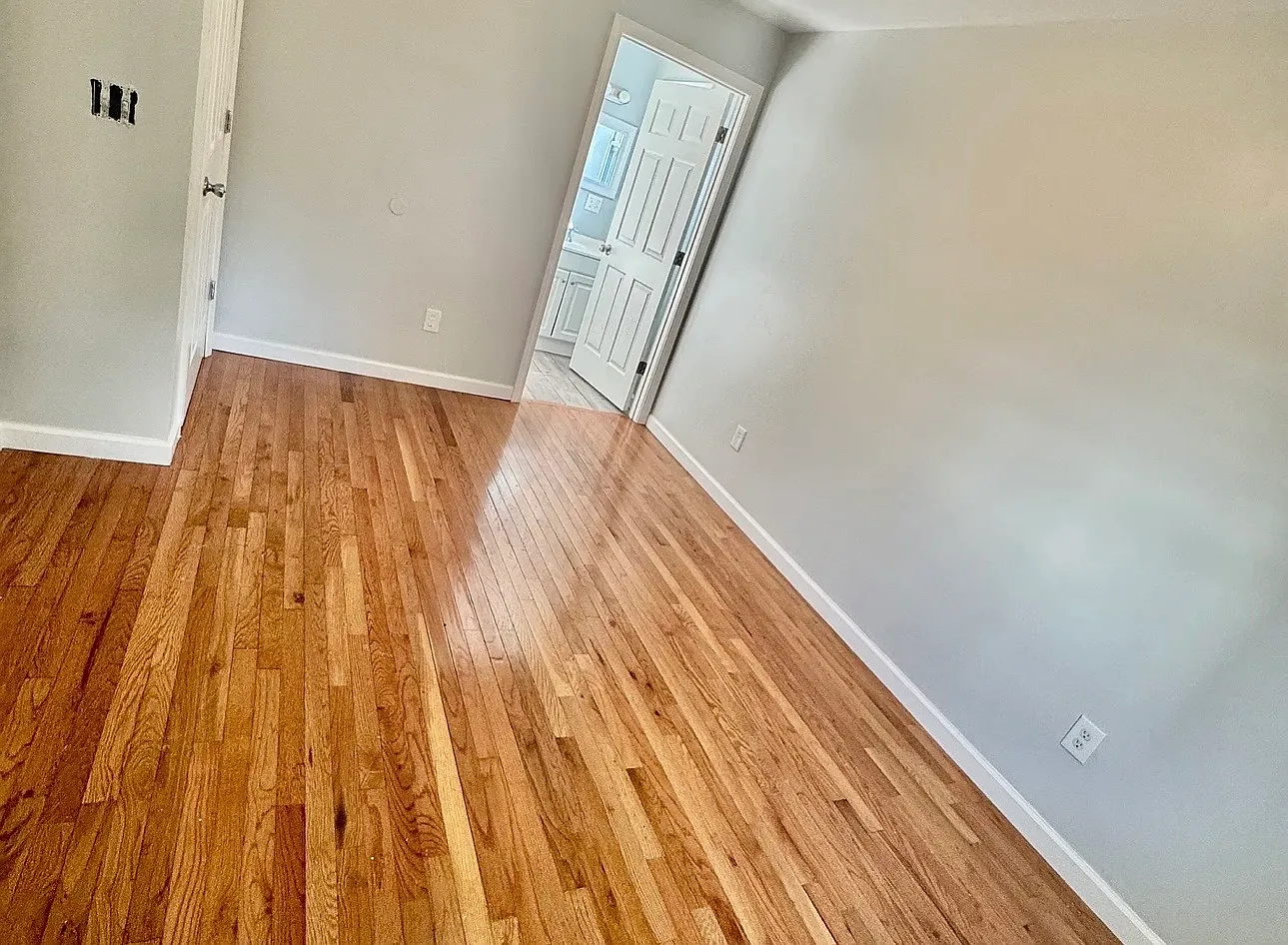 15 Lawrence St — Photo 3