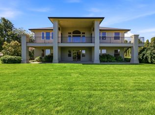 1021 Country Ct, Richland, WA 99352