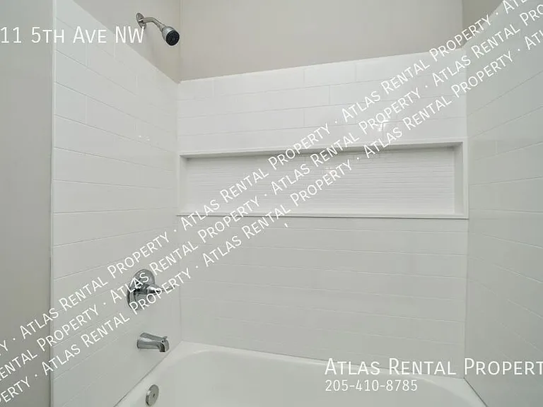 111 5th Ave NW — Photo 17