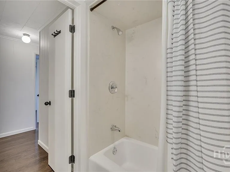 2337 Shirley Dr — Photo 31