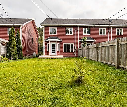 4th image of 812 Southside Road