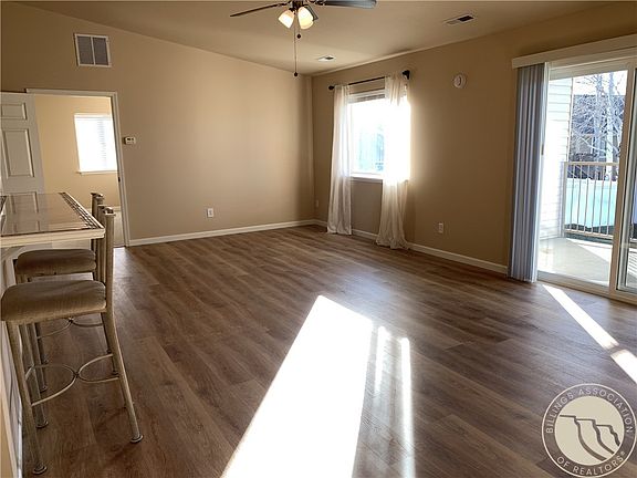 5th image of 712 Oakmont Rd APT 4