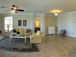 9101 Southmont Cv APT 105, Fort Myers, FL 33908