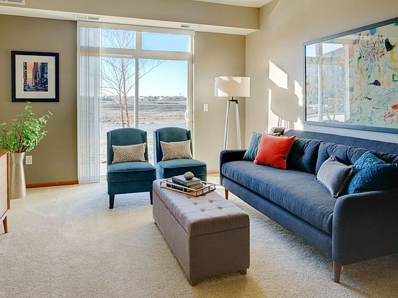 5th image of 15430 Founders Ln #231