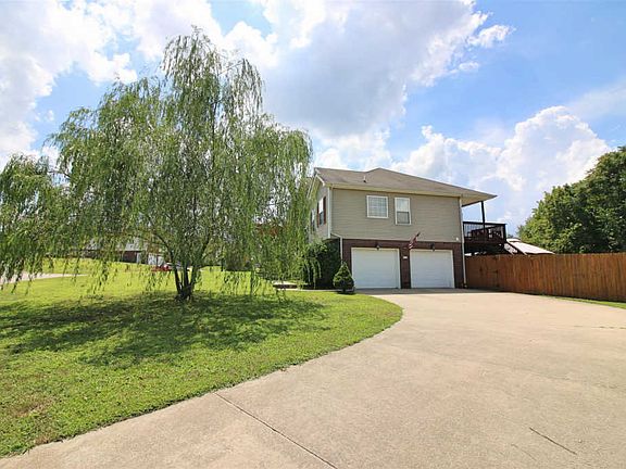2nd image of 2792 Cascade Dr