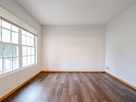 Living Room/Home Office/Flex Space