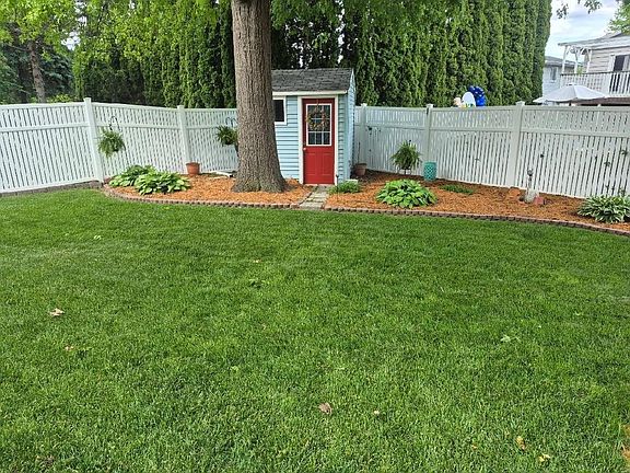 4th image of 1820 Edon Dr
