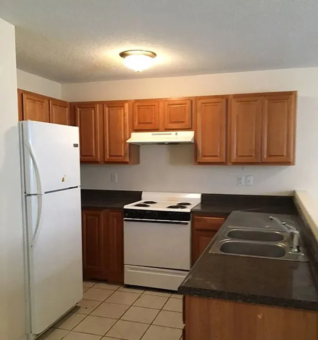 2 bed, 980 sqft, $1,000 — Photo 2