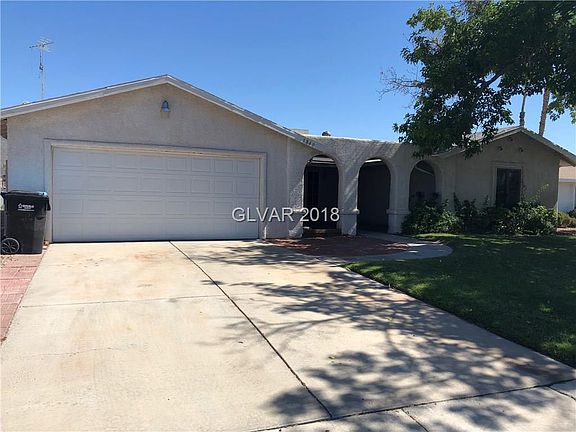 2nd image of 3840 Mayhill Ave