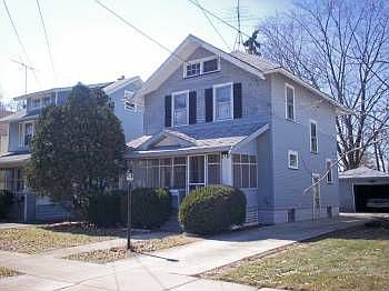 1st image of 917 Lebanon St