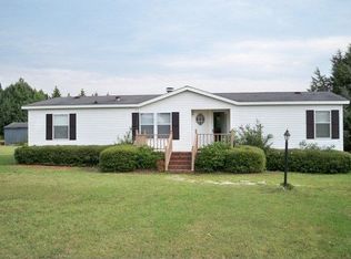 13941 Old Smithfield Rd, Bailey, NC 27807