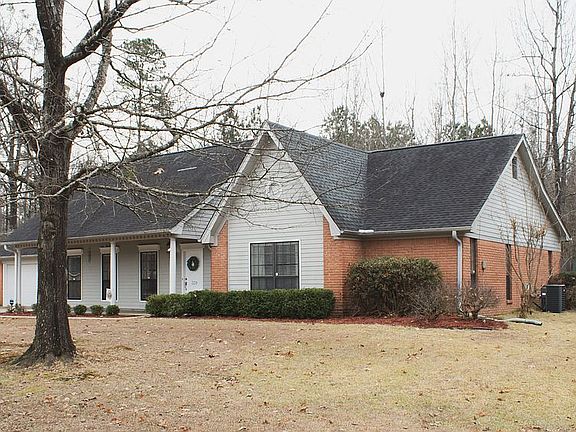 3rd image of 339 Sherwood Dr