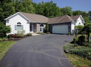 11 Whitney Rd S, Saratoga Springs, NY 12866