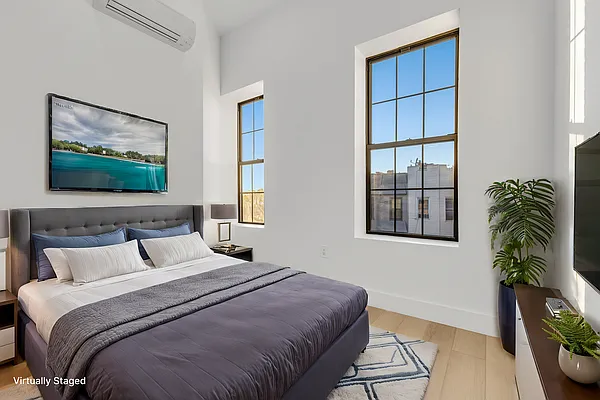 Rented by REAL New York | media 4