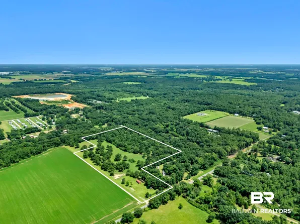 19792 Rada Rd, Silverhill, AL 36576