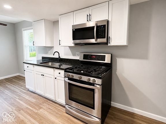 5th image of 8413 E 34th Pl