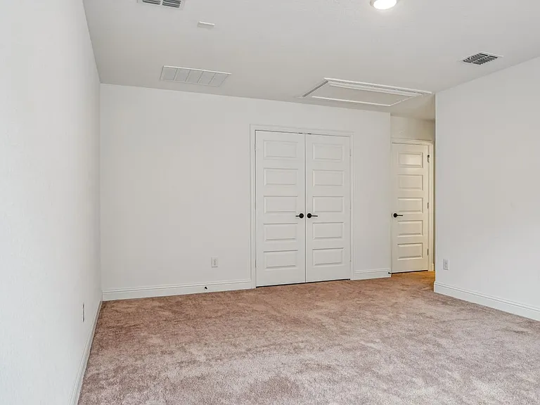 329 Magnolia St — Photo 21