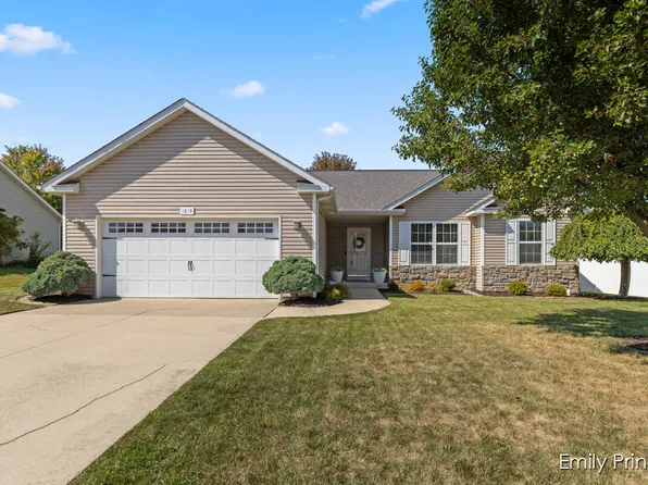 1819 Merganser Dr, Holt, MI 48842