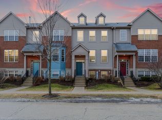 1639 Station Park Dr, Grayslake, IL 60030