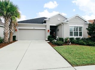17520 Buckingham Garden Dr, Lithia, FL 33547
