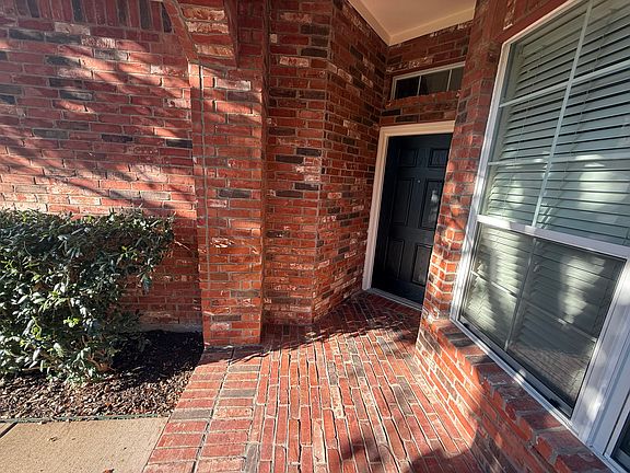 2nd image of 2113 Reston Dr