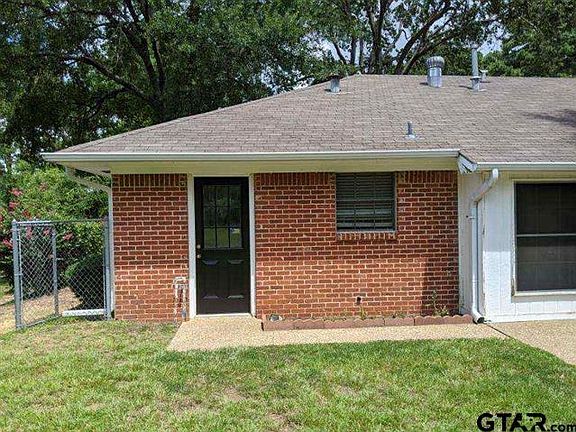 3rd image of 2809 Keenan Dr