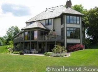 19700 Sweetwater Curv, Shorewood, MN 55331