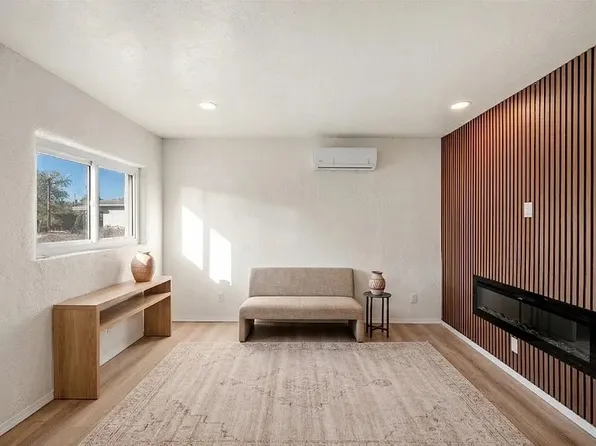 1619 Brae St, Santa Fe, NM 87505