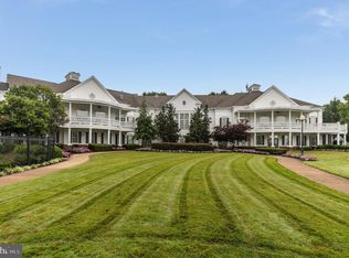 7055 Heritage Hunt Dr APT 109, Gainesville, VA 20155
