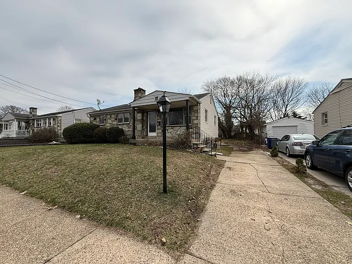 Building Photo - 36 Collins Ln
