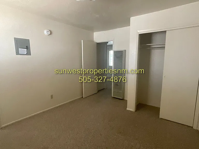 2705 E 22nd St — Photo 11
