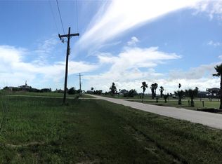 2012 Galveston Ave, Pt Bolivar, TX 77650