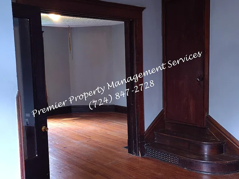 522 W Madison Ave — Photo 6