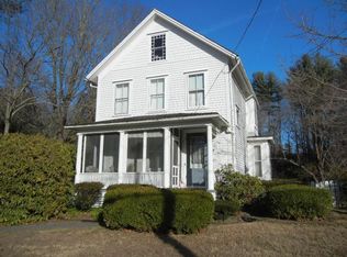 107 N Maple St, Northampton, MA 01062