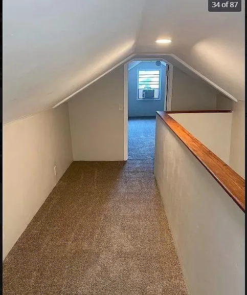 2419 S Greenwood Ave — Photo 23